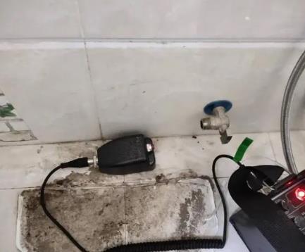 睢阳屋顶漏水维修公司分享下卫生间漏水的危害及解决方法